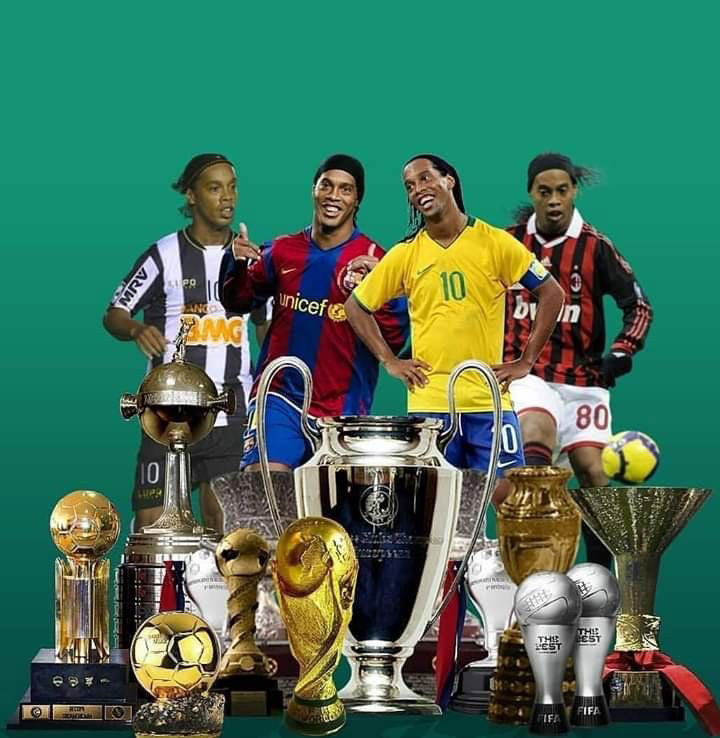 Cầu thủ Ronaldinho giành Quả bóng vàng vào năm nào?