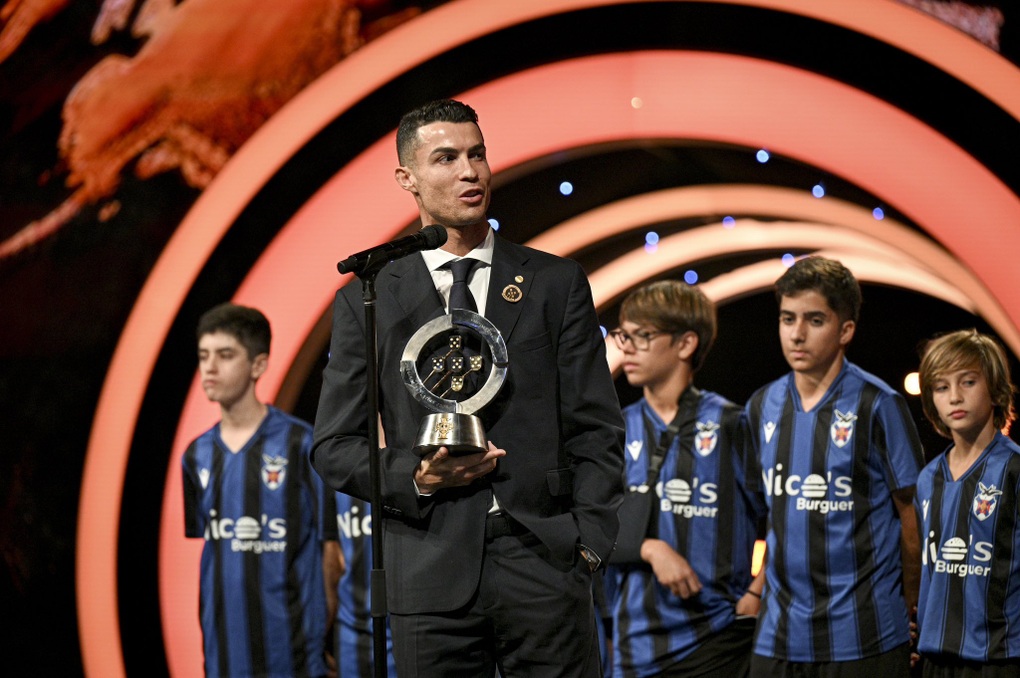 Cristiano Ronaldo có bao nhiêu quả bóng vàng?